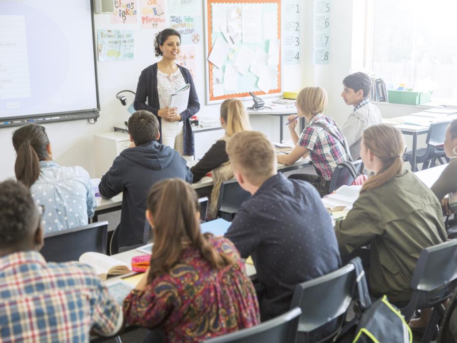 Students learning english in class