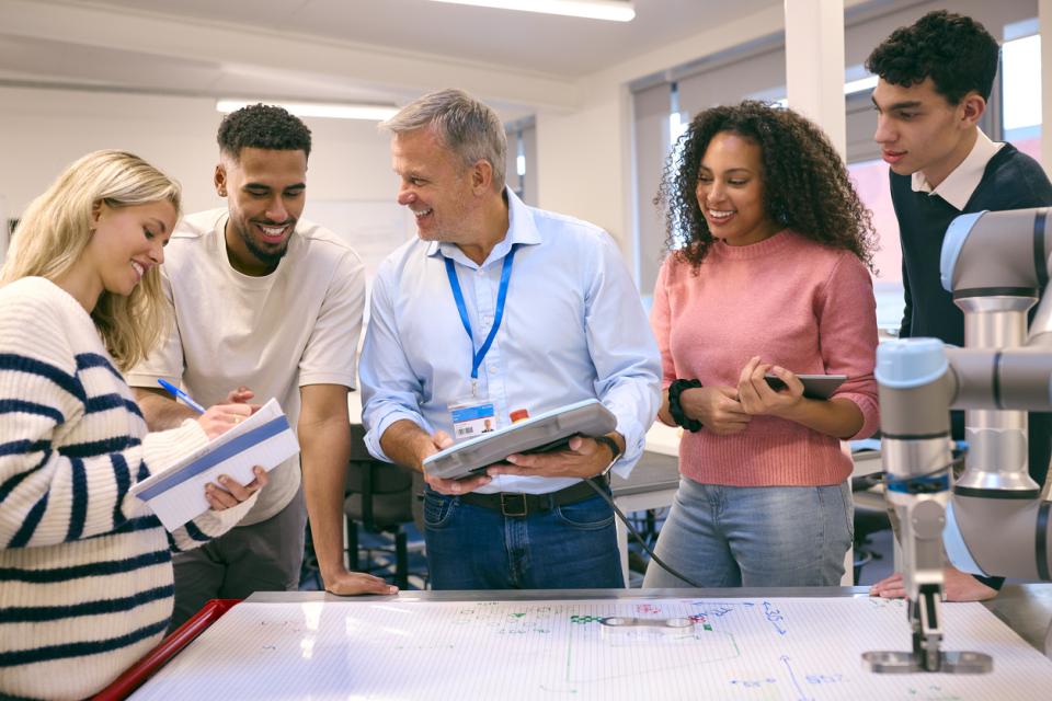 Students discussing AI in the classroom